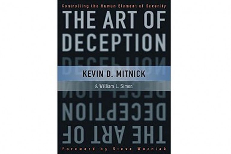 Book Review : The Art of Deception Controlling the Human Element of Security